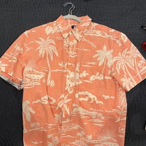 Reyn Spooner Large Floral Button Up